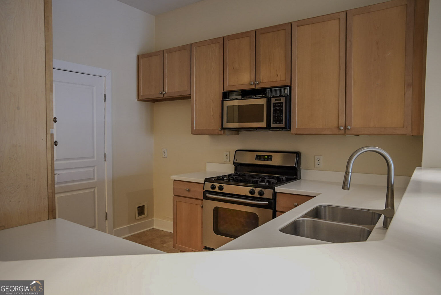 799 Hammond Drive Sandy Springs GA 30328