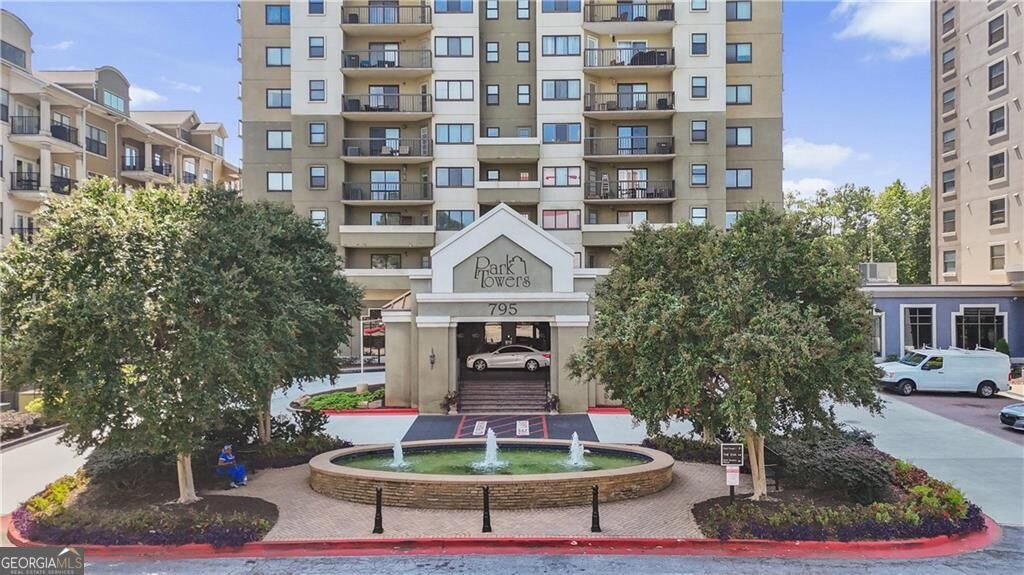 799 Hammond Drive Sandy Springs GA 30328