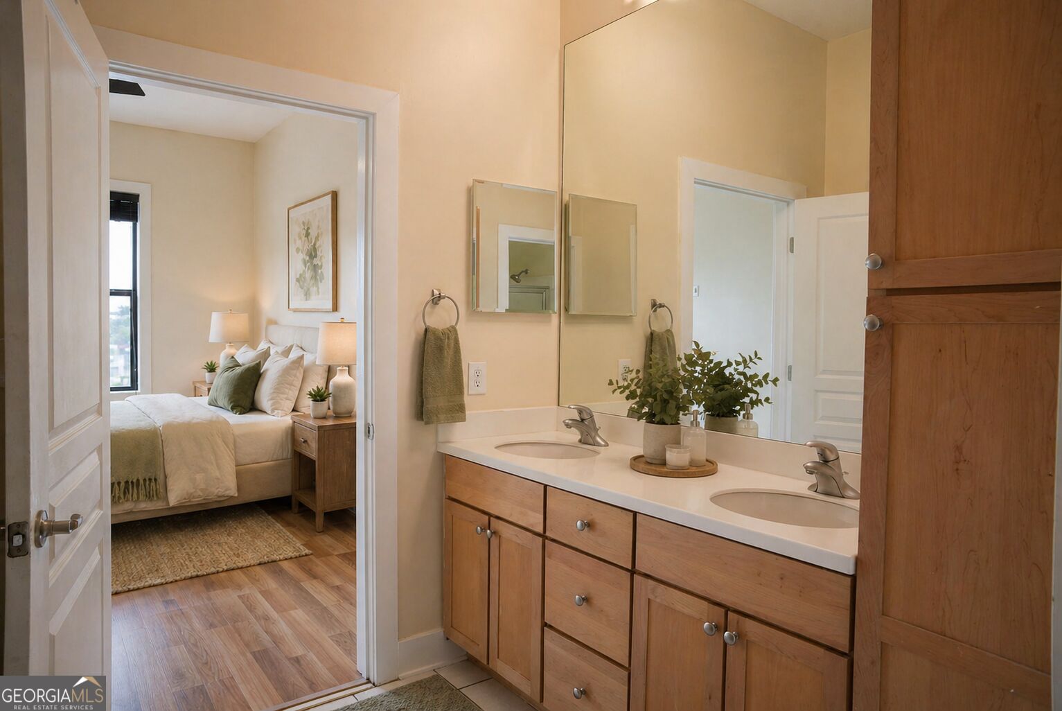 799 Hammond Drive Sandy Springs GA 30328