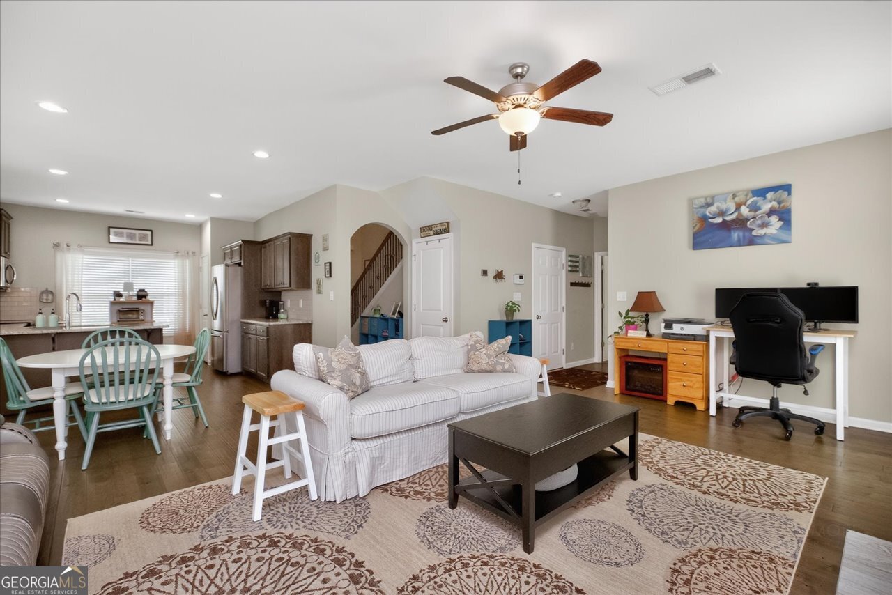 207 Golden Rod Trail Perry GA 31069