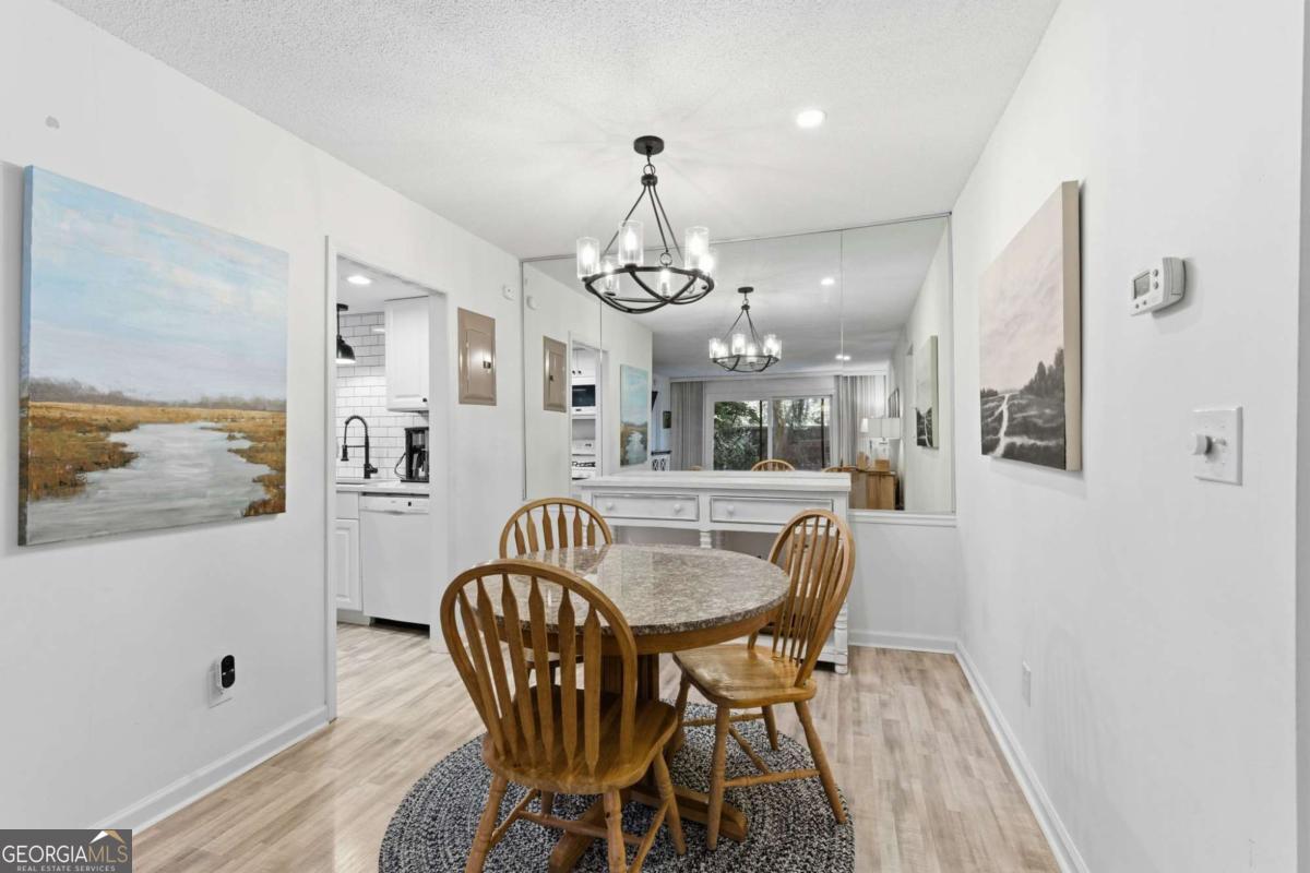 6851 Roswell Road Sandy Springs GA 30328