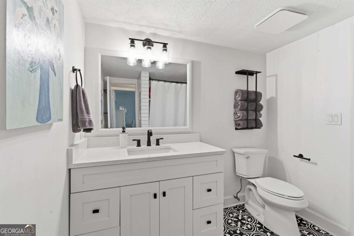 6851 Roswell Road Sandy Springs GA 30328