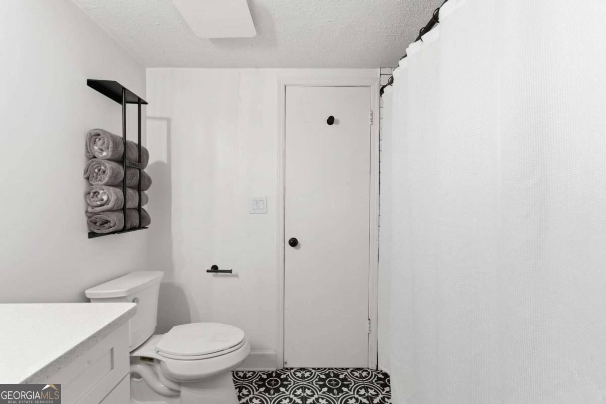 6851 Roswell Road Sandy Springs GA 30328