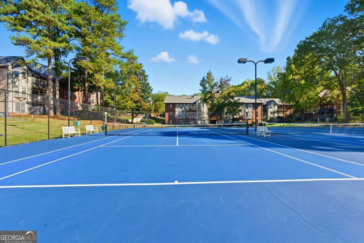 6851 Roswell Road Sandy Springs GA 30328