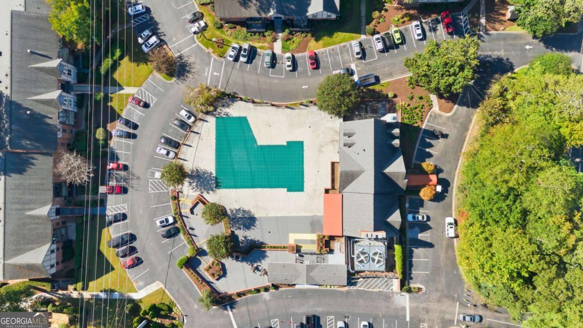6851 Roswell Road Sandy Springs GA 30328