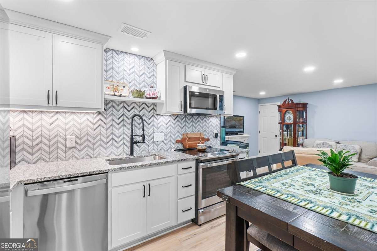 136 Harborside Drive Dallas GA 30132