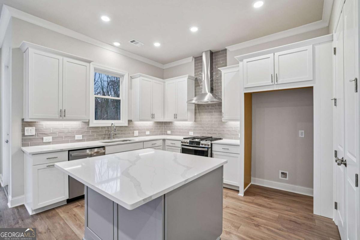 581 Beechwood Way Hoschton GA 30548