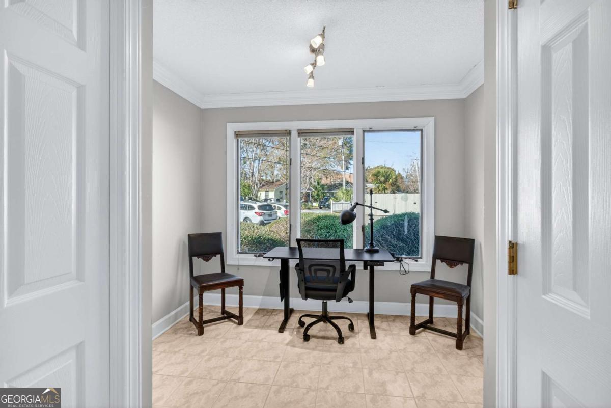 3005 River Drive Savannah GA 31404