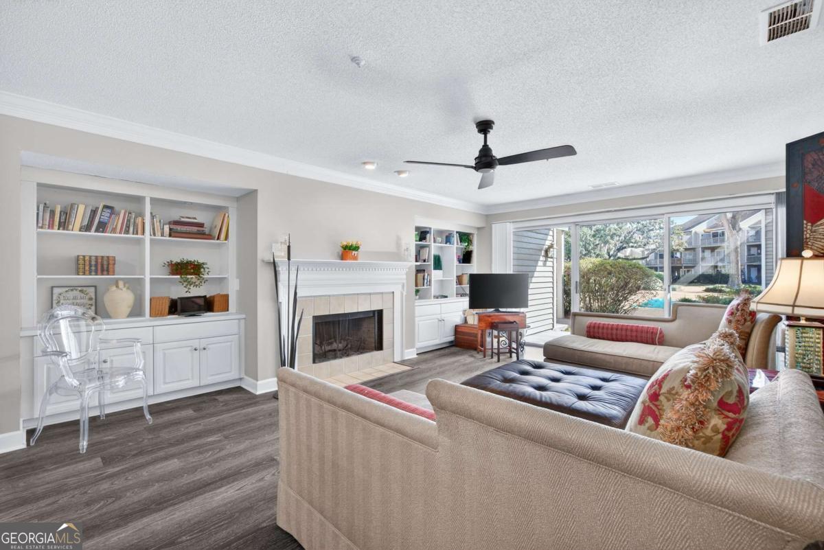 3005 River Drive Savannah GA 31404