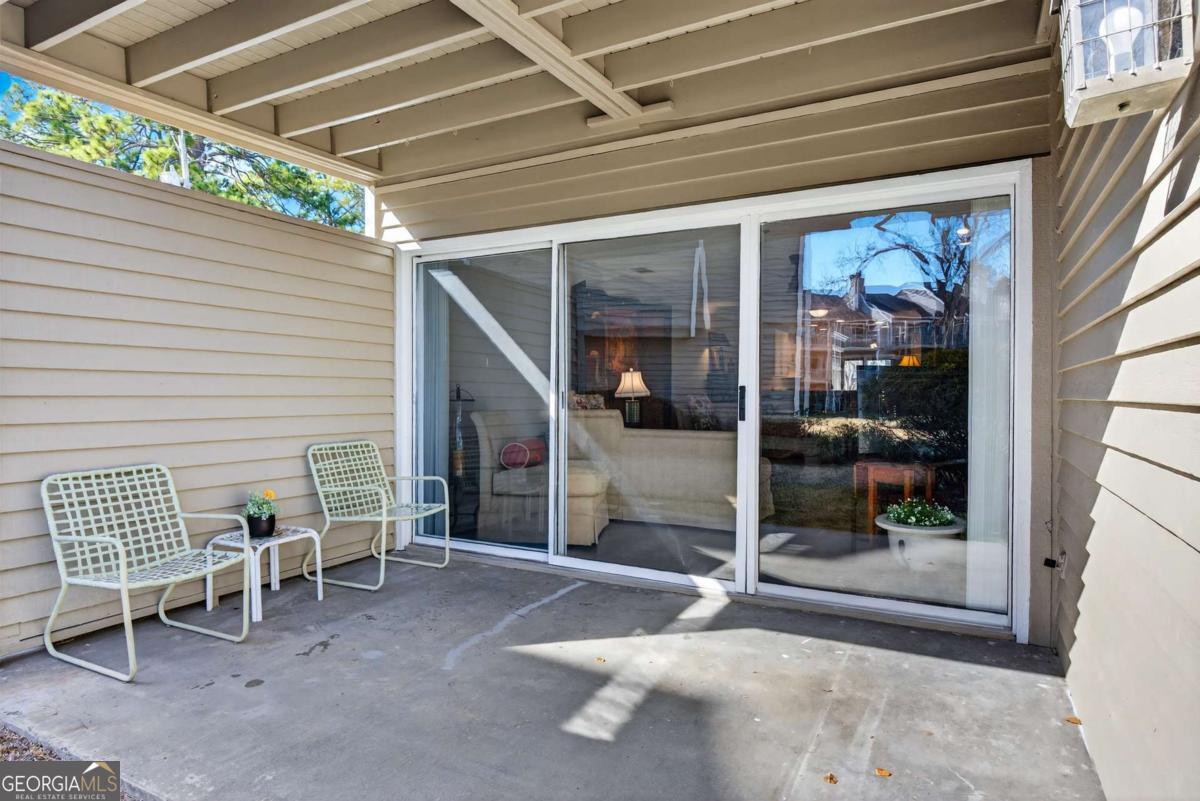 3005 River Drive Savannah GA 31404