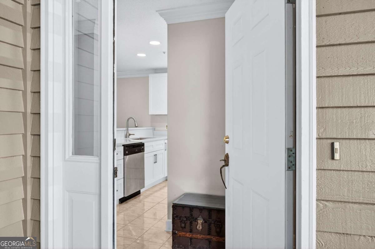 3005 River Drive Savannah GA 31404