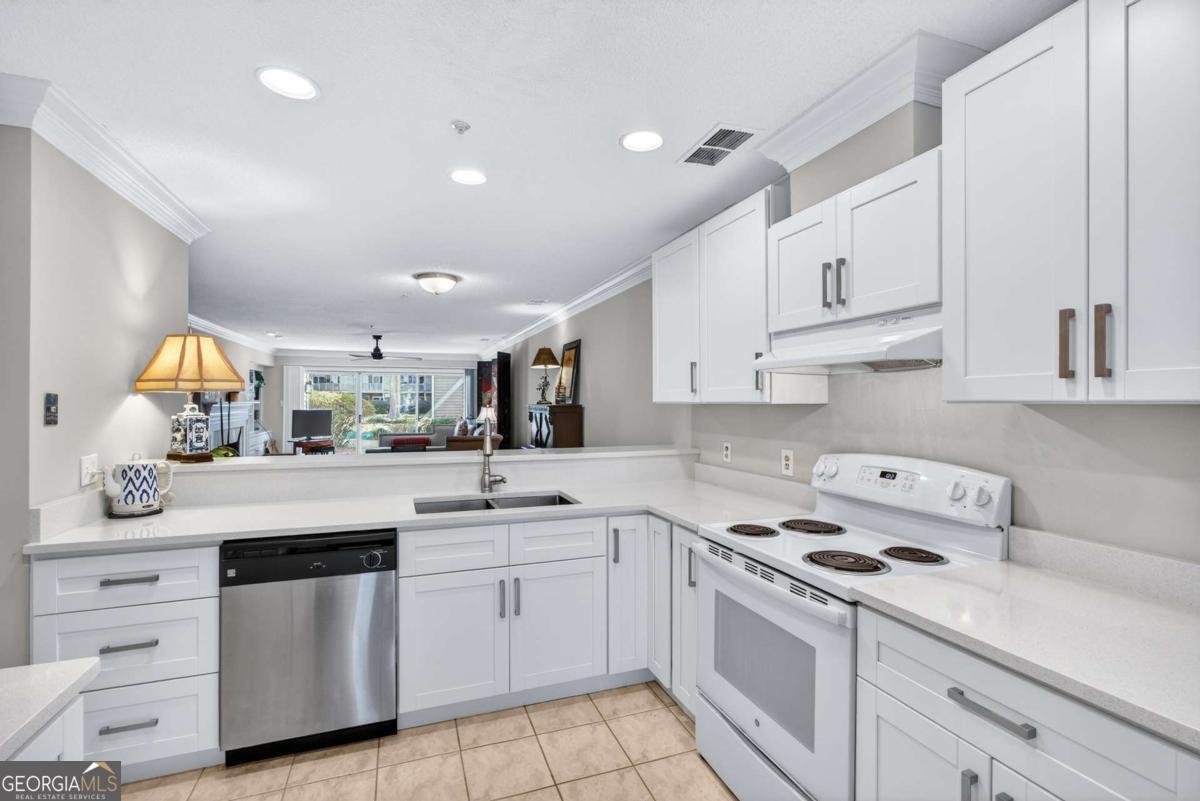 3005 River Drive Savannah GA 31404
