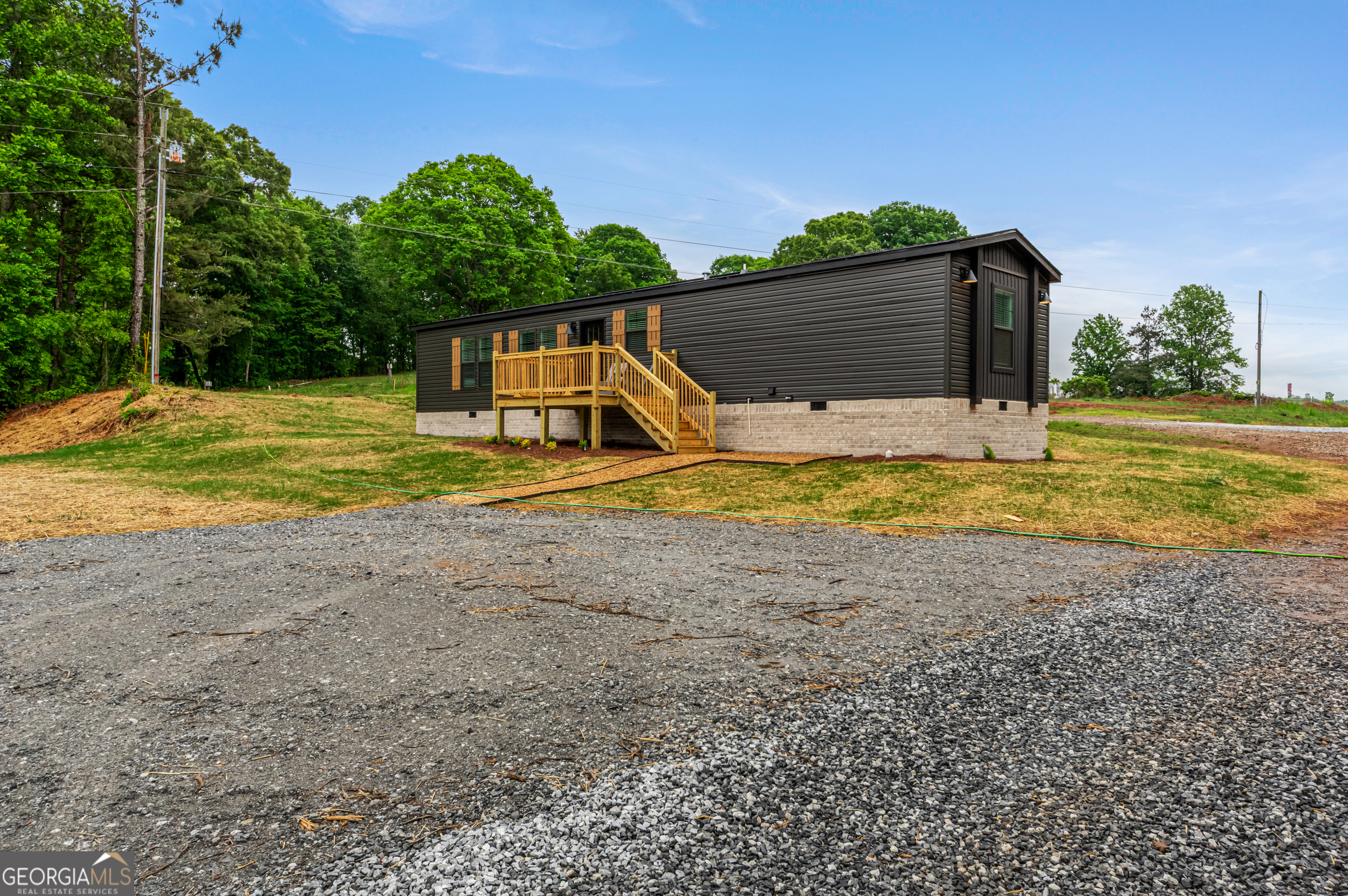 60 Bennys Drive Cleveland GA 30528