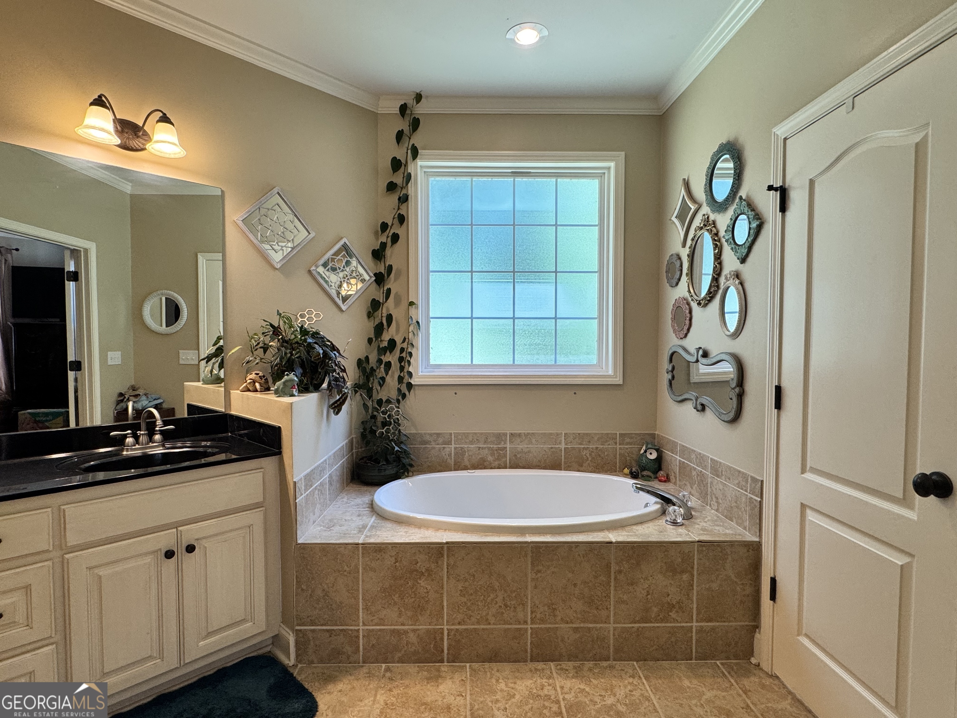 114 Overland Way Gray GA 31032