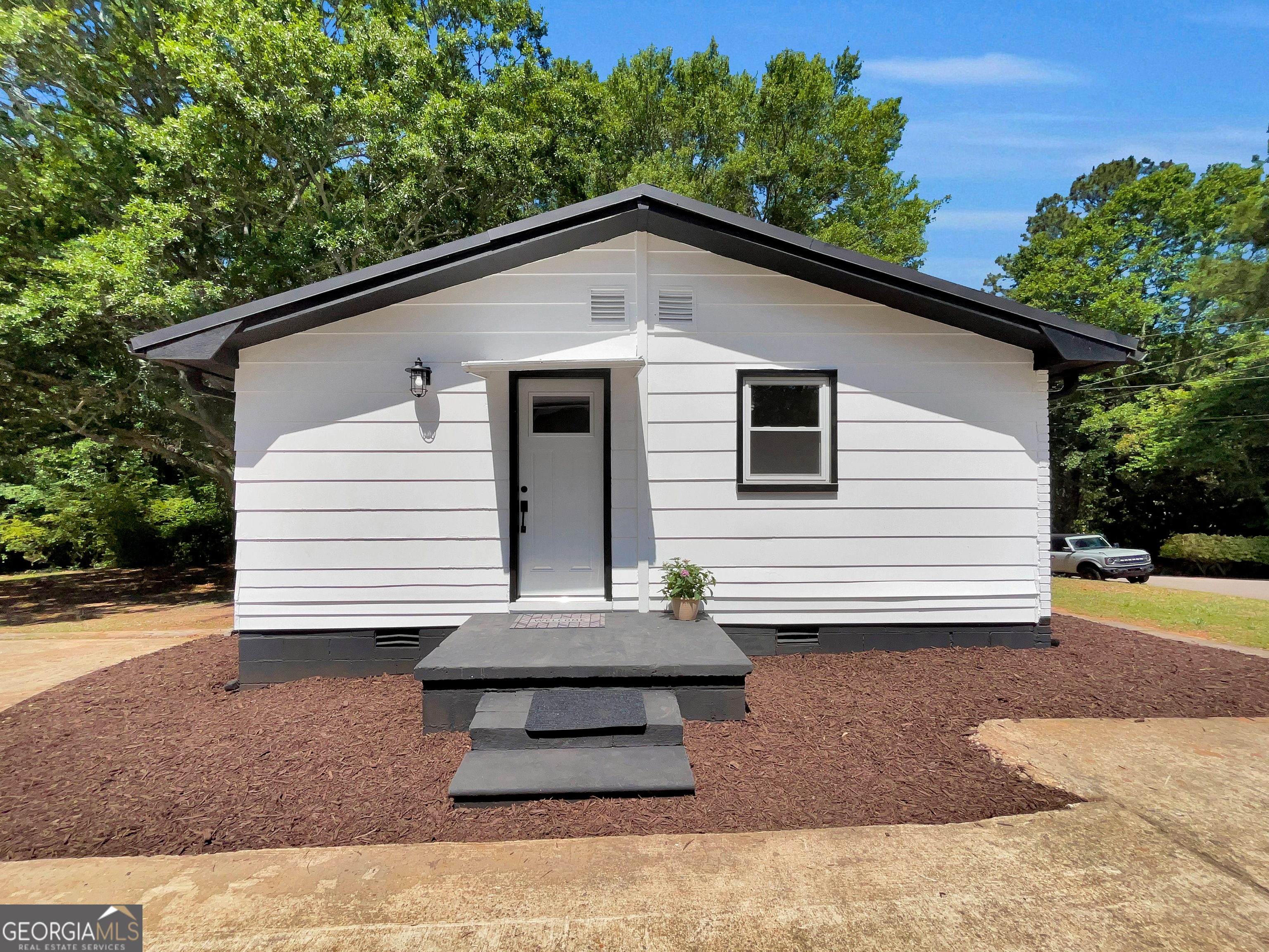858 Clairmont Avenue Comer GA 30629