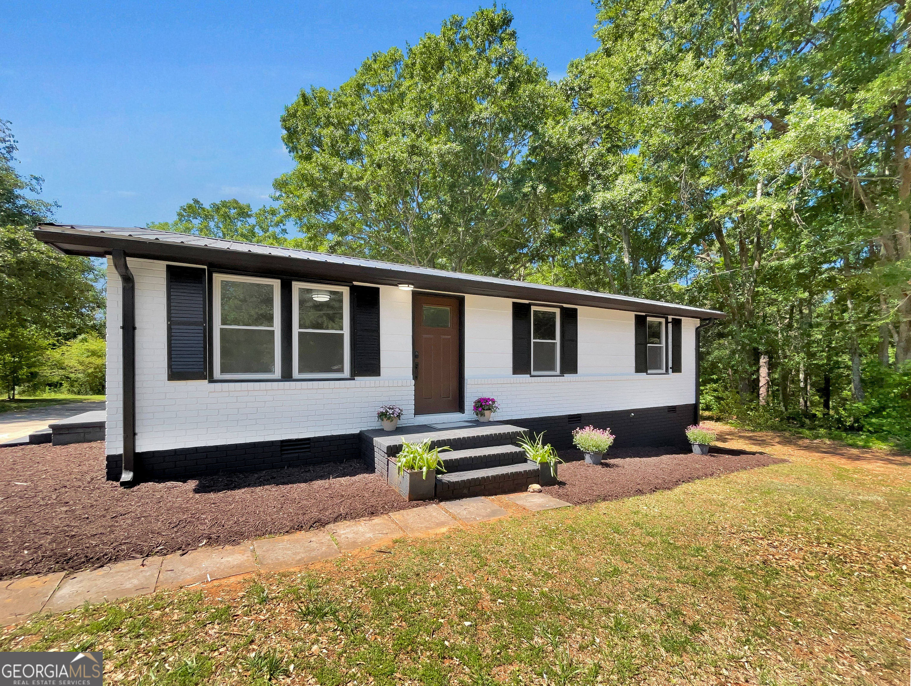 858 Clairmont Avenue Comer GA 30629