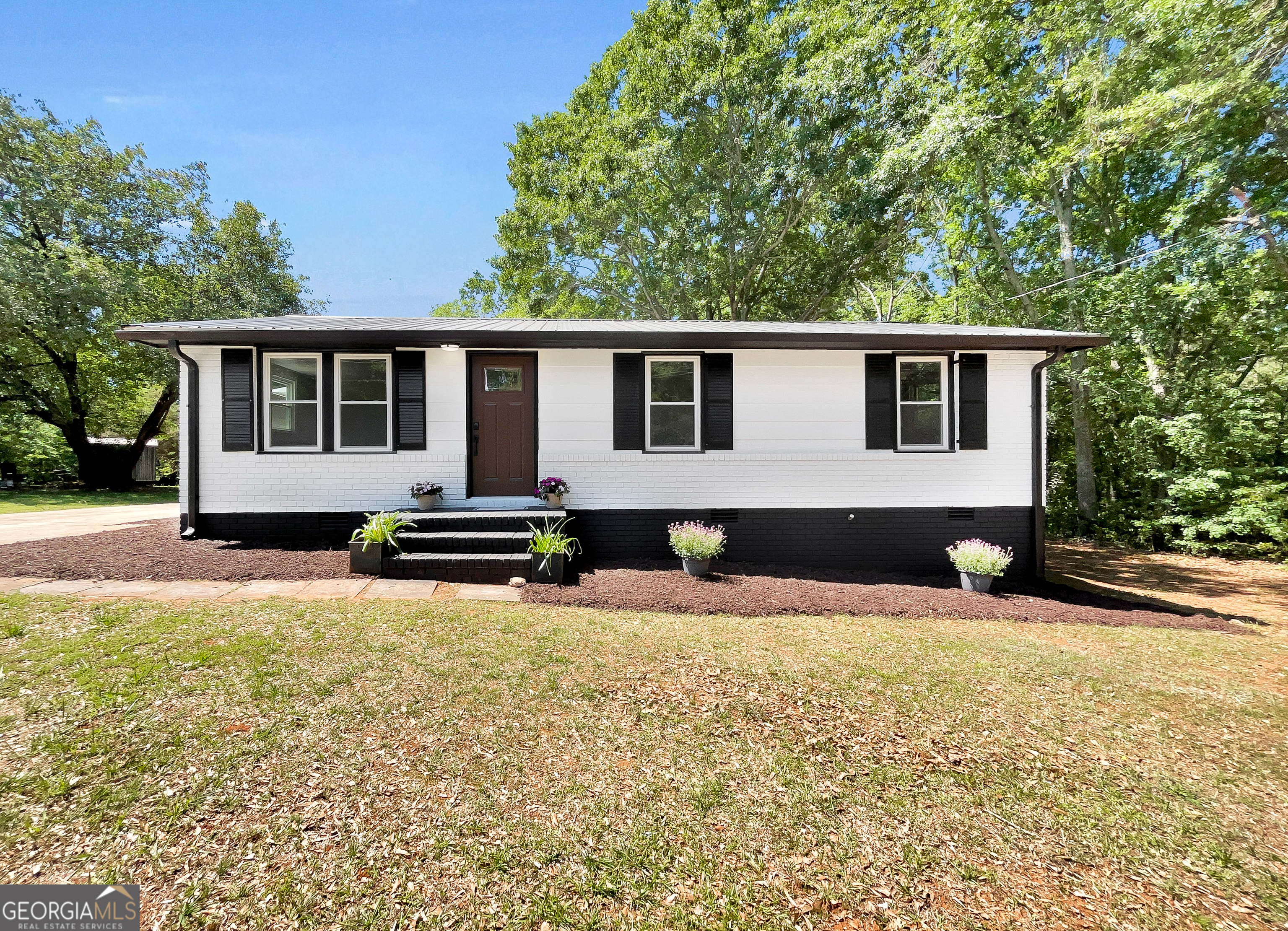 858 Clairmont Avenue Comer GA 30629