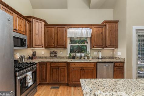 31 Nahunta Court Ellijay GA 30540