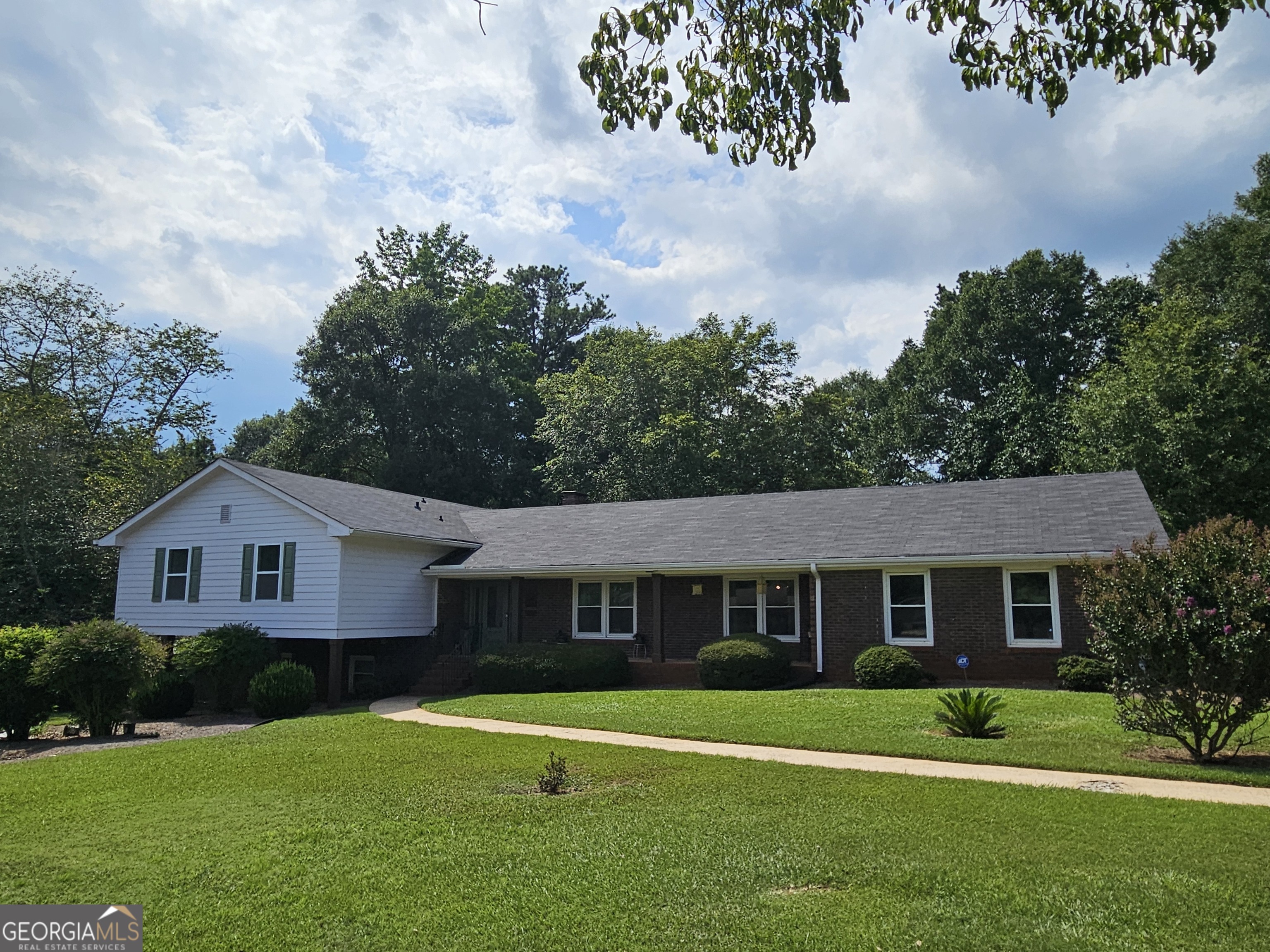 160 Edgewood Drive Athens GA 30606