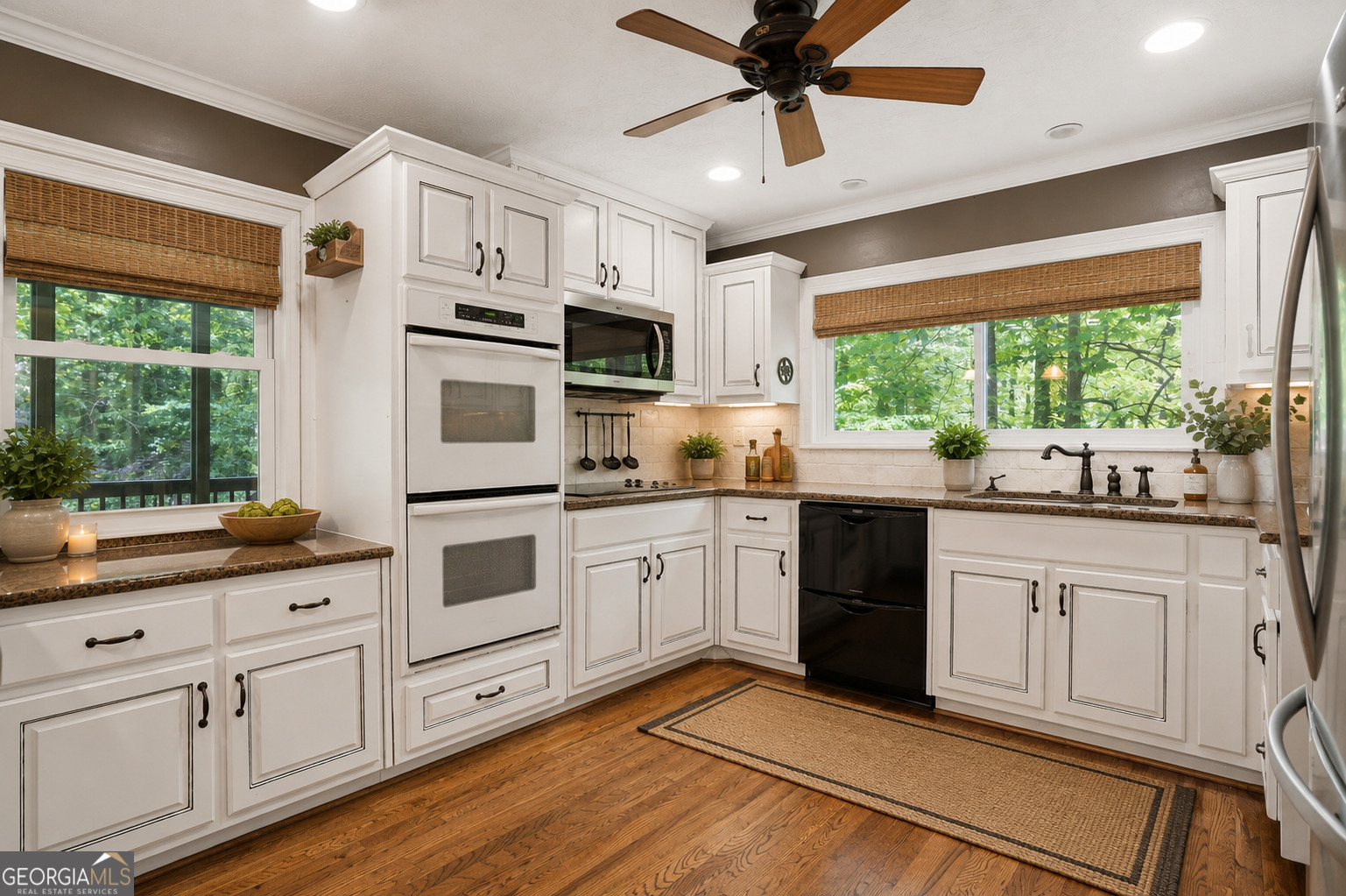 3662 Stonelake Court SW Lilburn GA 30047