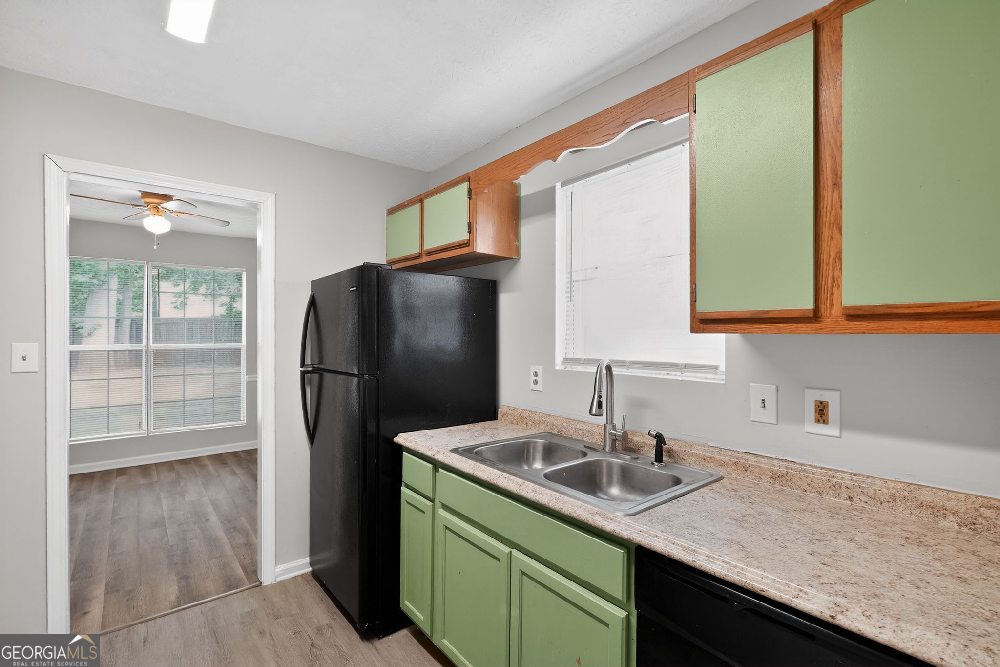 1264 Lori Ann Way Atlanta GA 30349