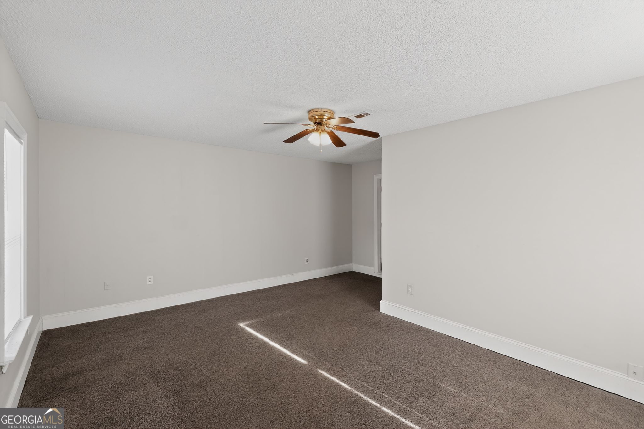 1264 Lori Ann Way Atlanta GA 30349