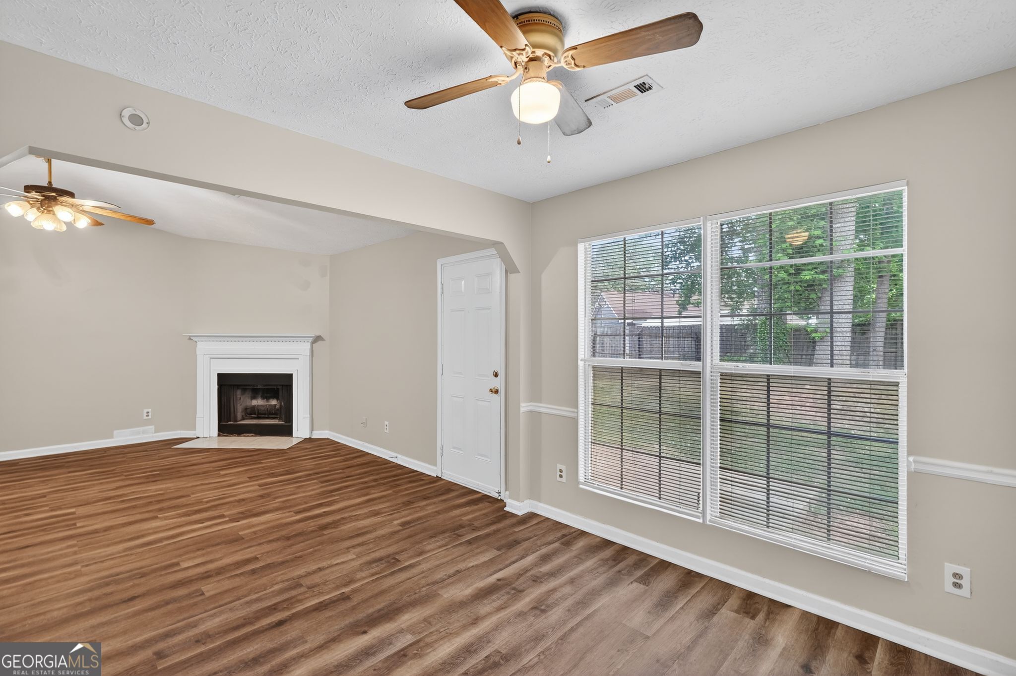 1264 Lori Ann Way Atlanta GA 30349