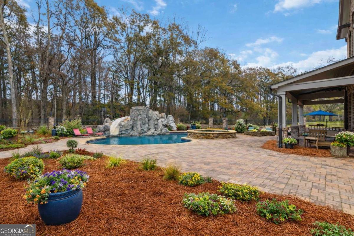 220 River Meadow Lane Social Circle GA 30025