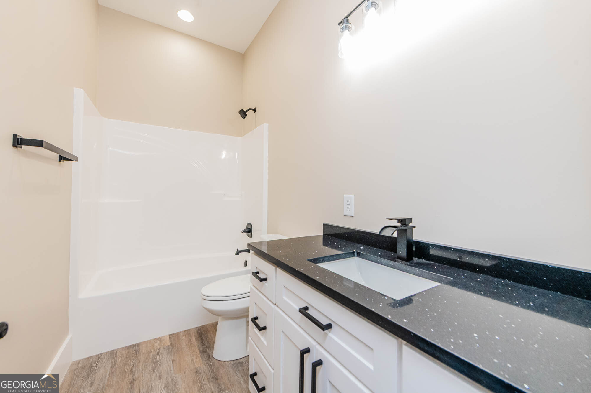 1420 Gunters Mill Road Byron GA 31008