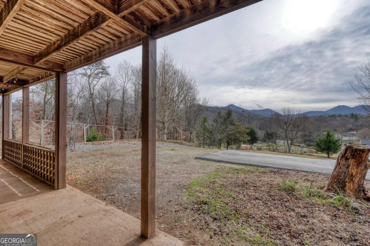 2276 Lovingood Road Hiawassee GA 30546