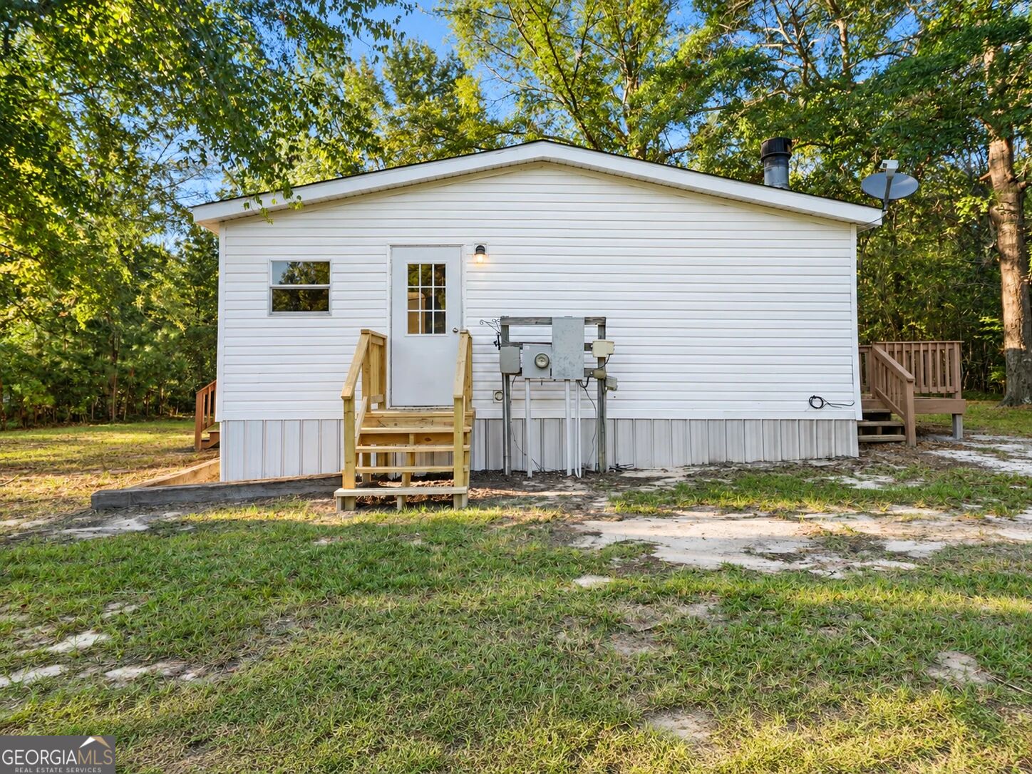 3593 B B Lane Millen GA 30442