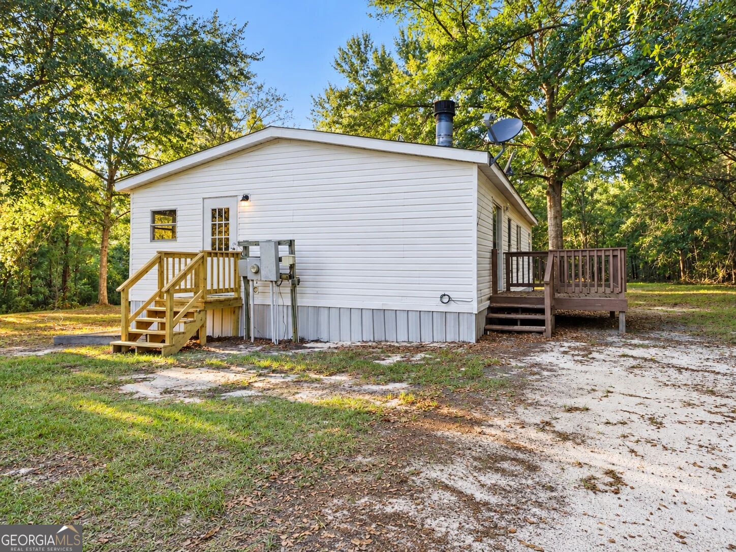 3593 B B Lane Millen GA 30442