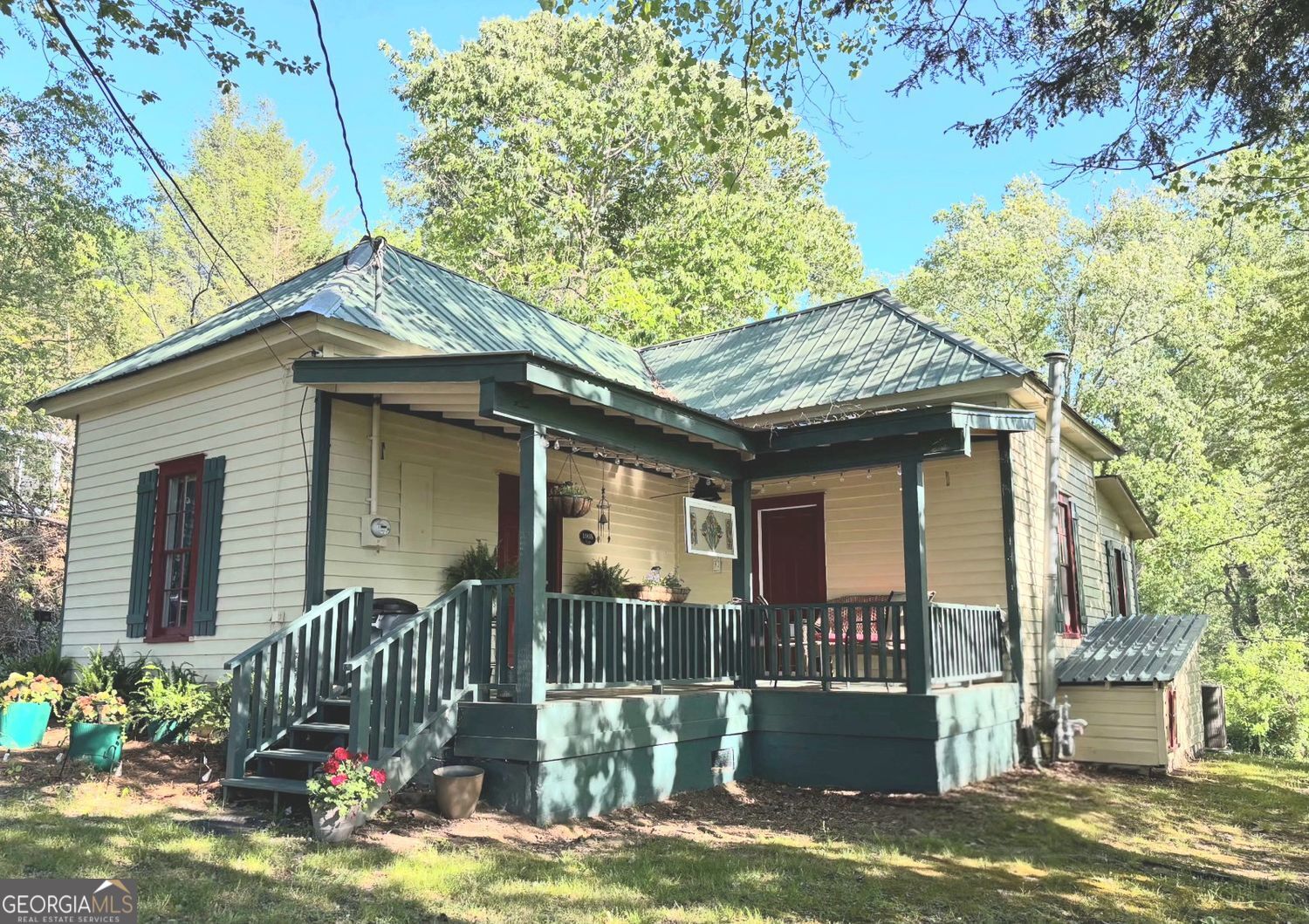 118 E Oak Street East Ellijay GA 30540