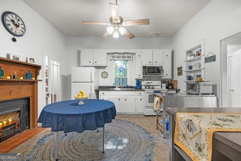 118 E Oak Street East Ellijay GA 30540