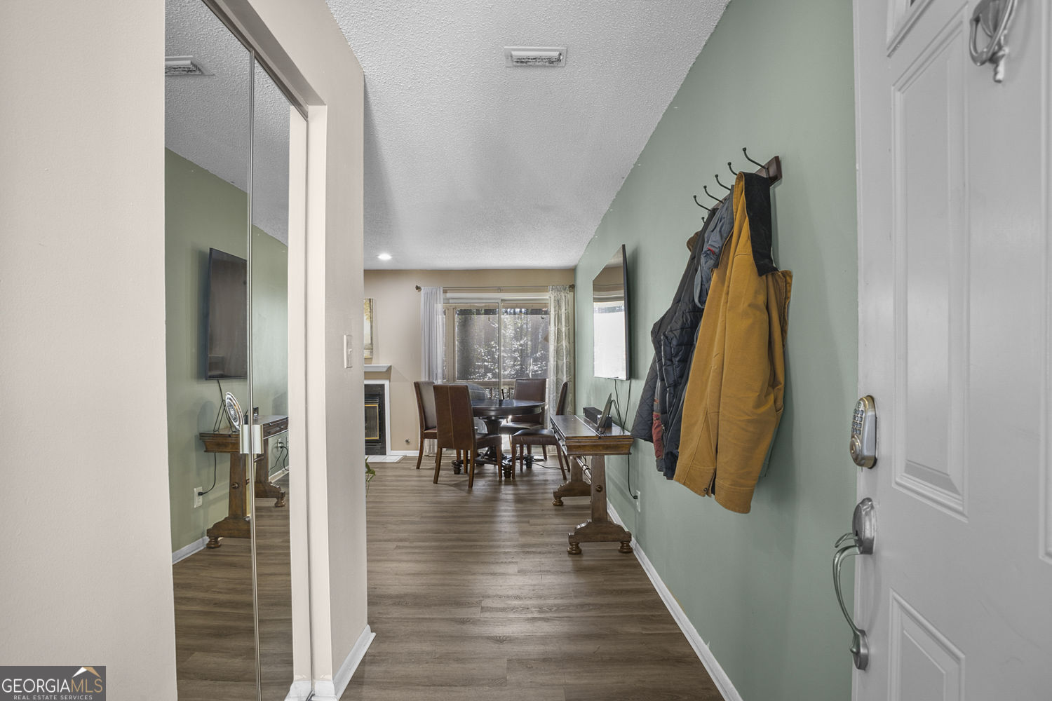 32 Springhedge Court Smyrna GA 30080
