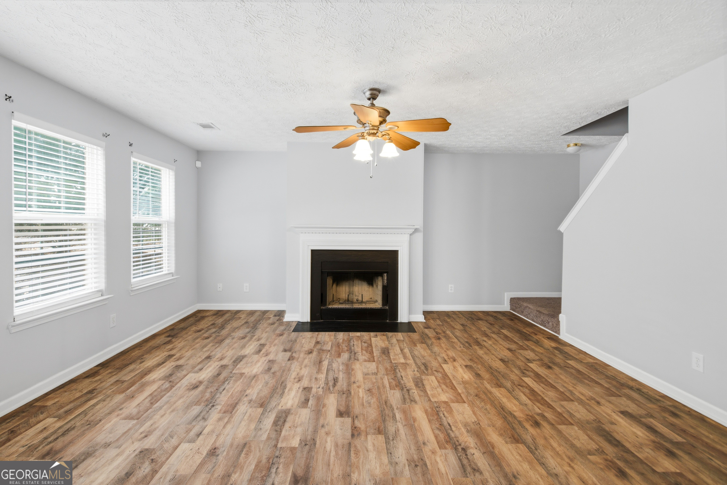385 Registry Bluff Stone Mountain GA 30087