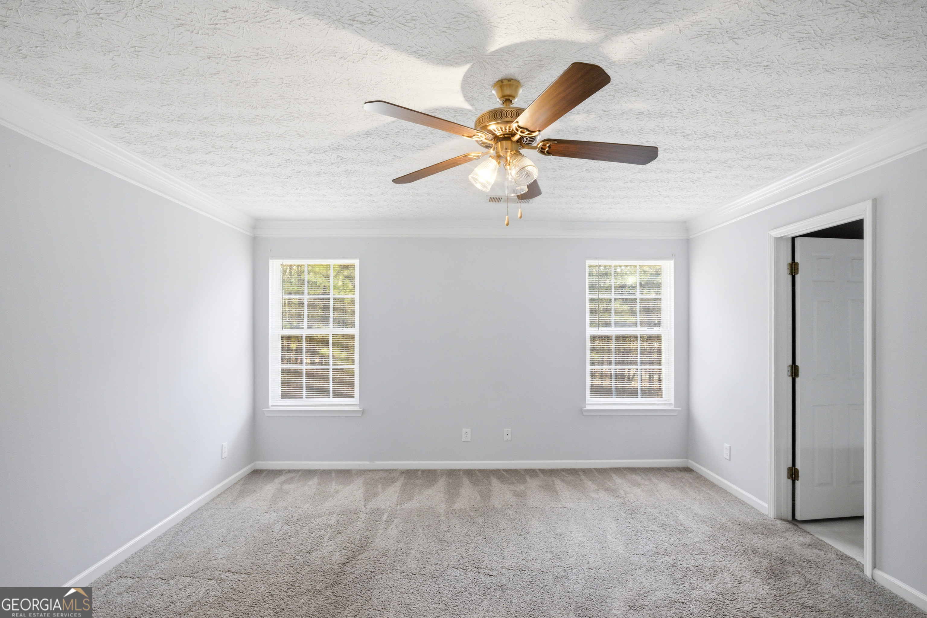 385 Registry Bluff Stone Mountain GA 30087