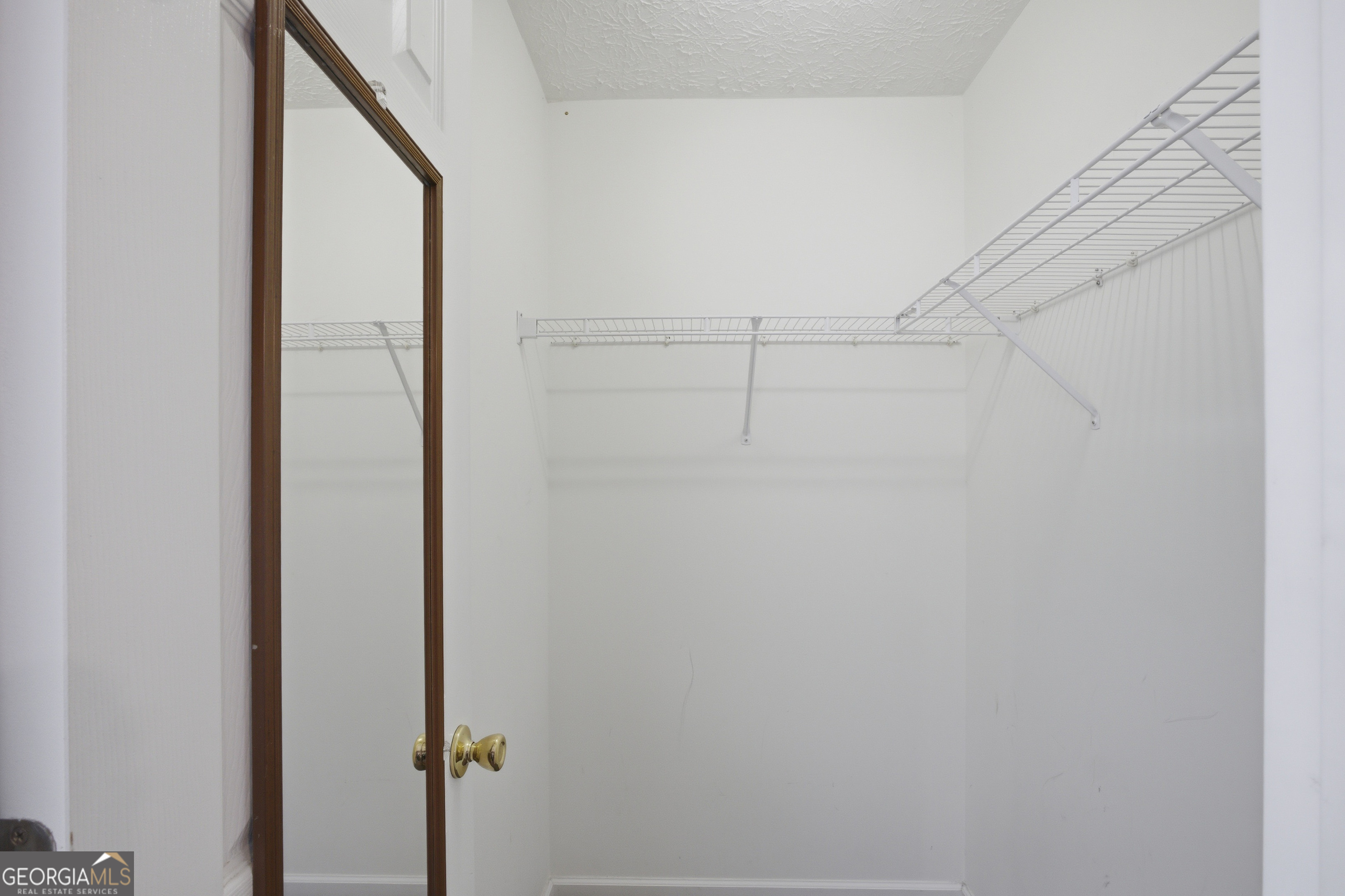 385 Registry Bluff Stone Mountain GA 30087