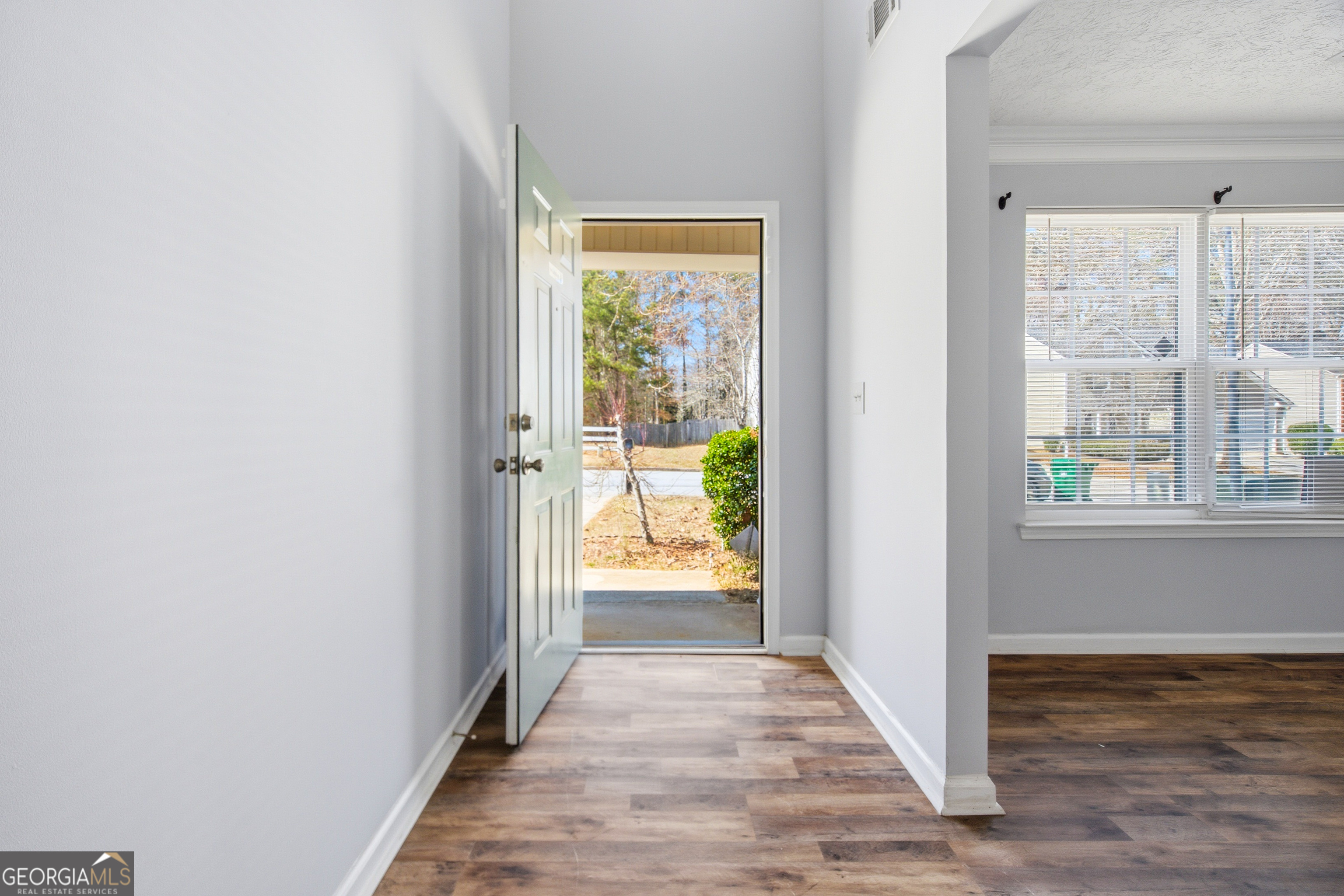 385 Registry Bluff Stone Mountain GA 30087