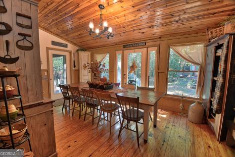 31 Creekside Lane Clayton GA 30525