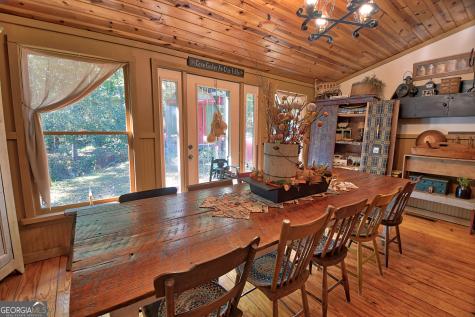 31 Creekside Lane Clayton GA 30525