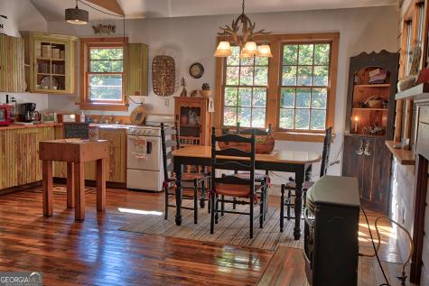 31 Creekside Lane Clayton GA 30525