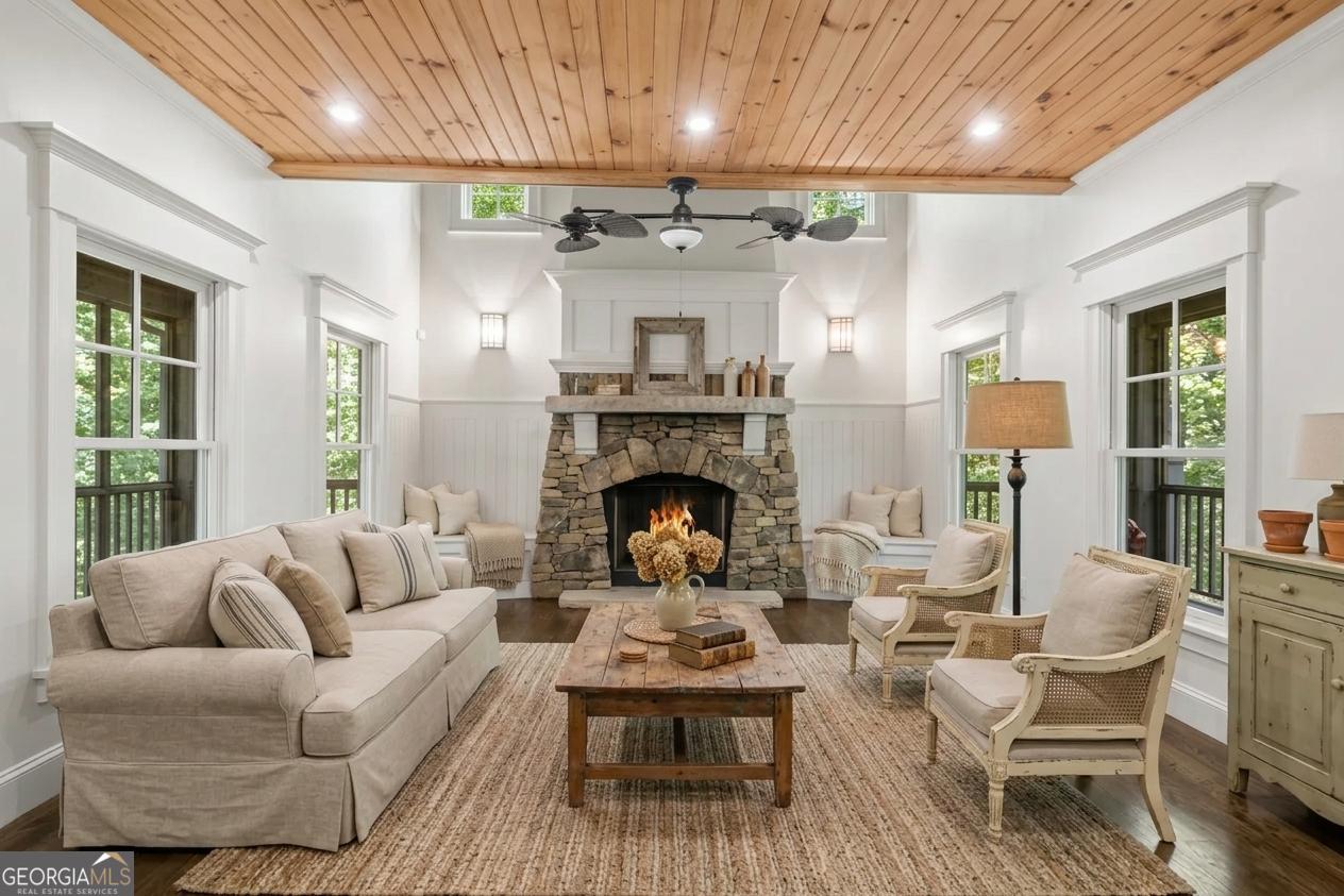 8954 Doublehead Gap Road Blue Ridge GA 30513