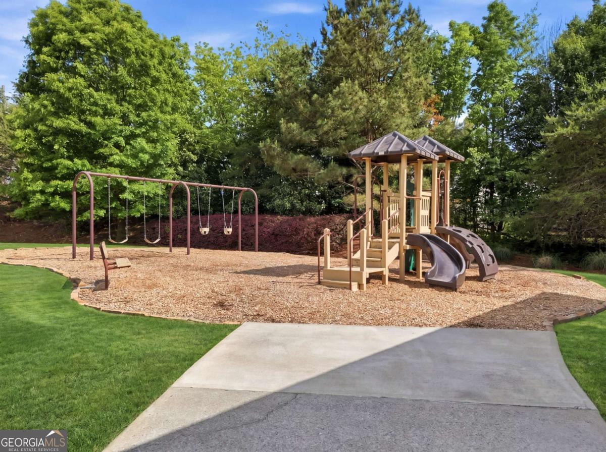 5515 Chestnut Drive Cumming GA 30040