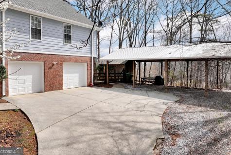 579 Willows Drive Cleveland GA 30528
