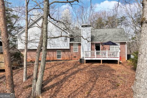 579 Willows Drive Cleveland GA 30528