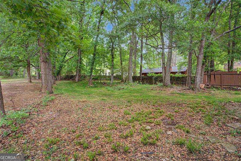 609 Woodknoll Court Jonesboro GA 30238