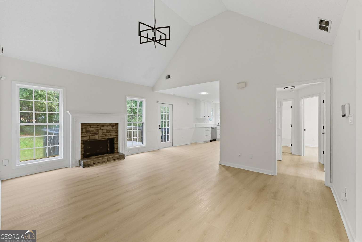 424 S Pine Hill Road Griffin GA 30224