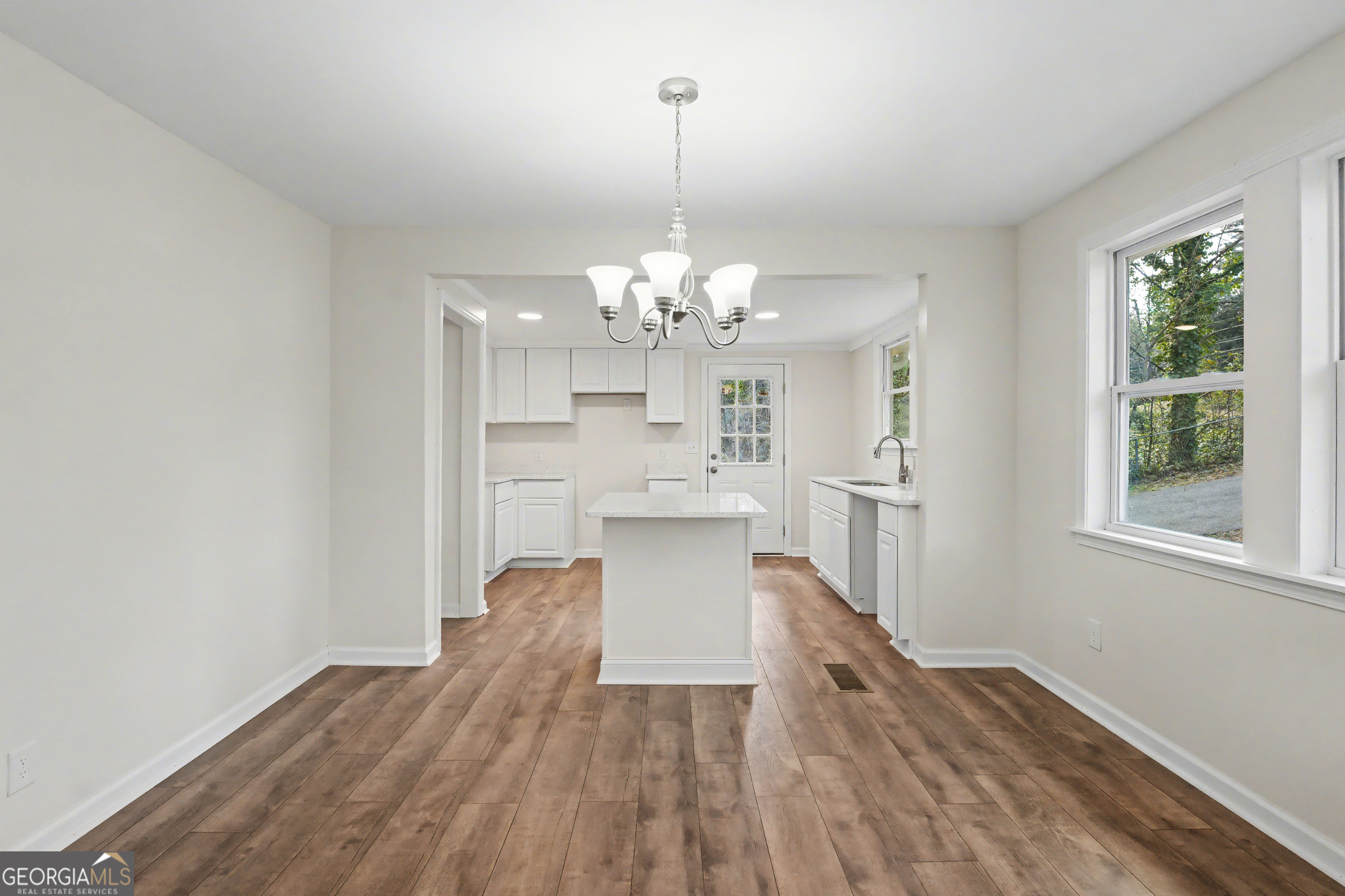 5284 Campbellton Road SW Atlanta GA 30331