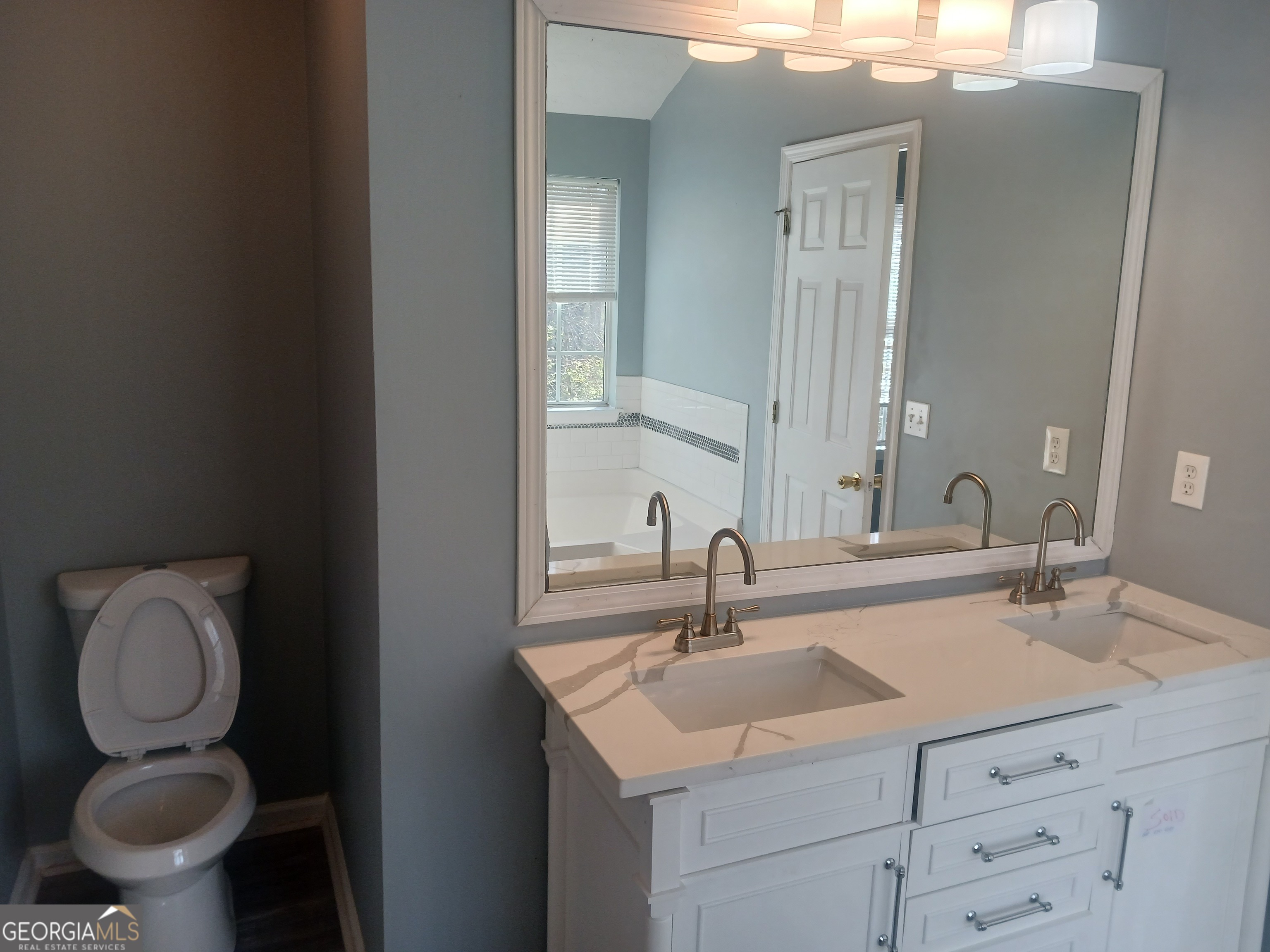 6253 E Fayetteville Drive Riverdale GA 30296